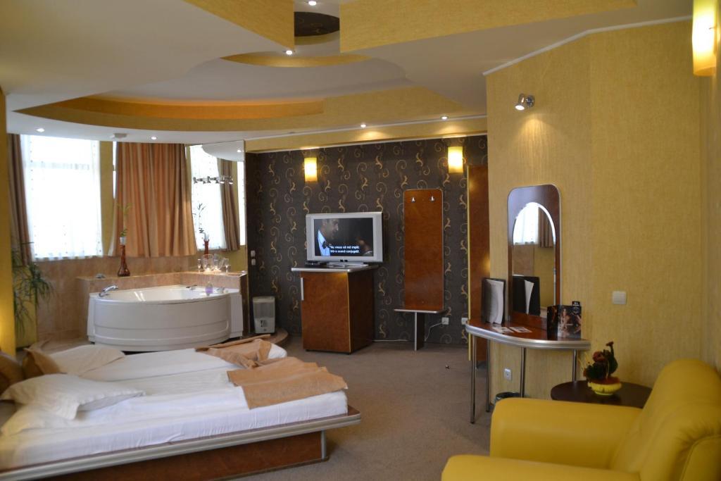 Hotel Helin - Calea Bucuresti Craiova Værelse billede