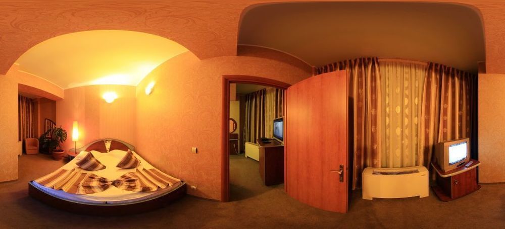 Hotel Helin - Calea Bucuresti Craiova Eksteriør billede